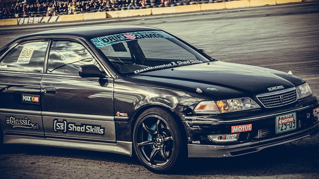 赛场上都不 赛场上都不